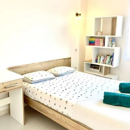 Maison Spacieuse Avec Jardin A 25min Des Sables *