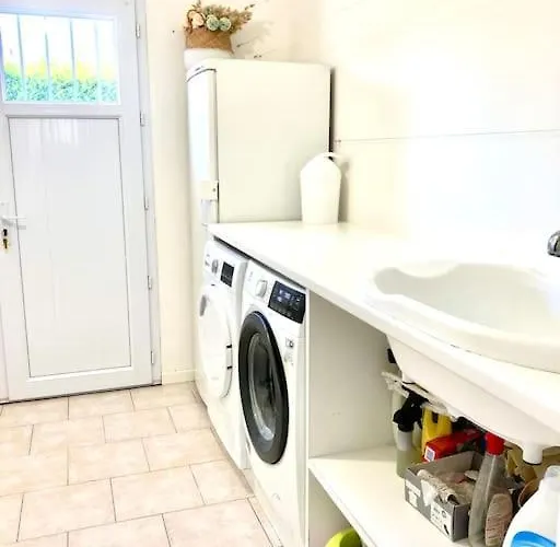 Maison Spacieuse Avec Jardin A 25min Des Sables